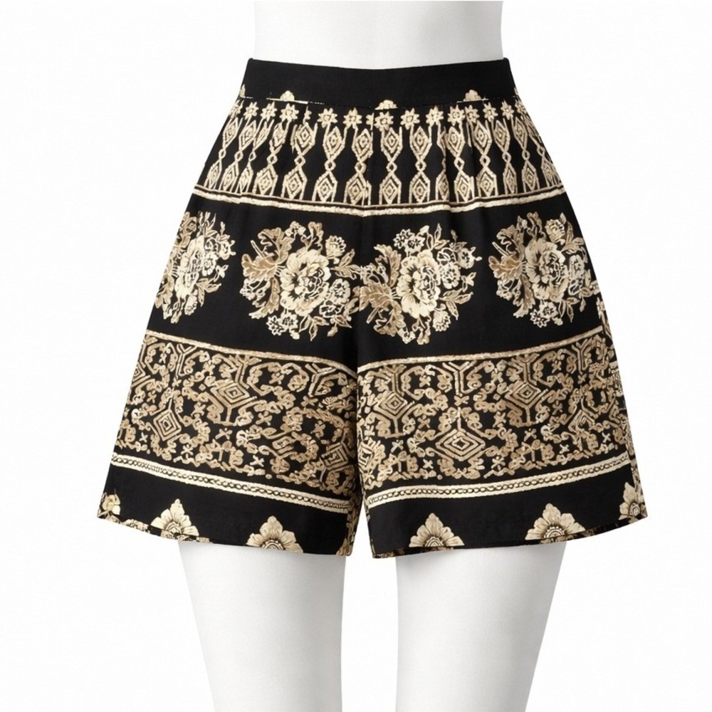 Melissa Robyn Black Cream Floral Print Shorts Boho Vintage Style High Waist M